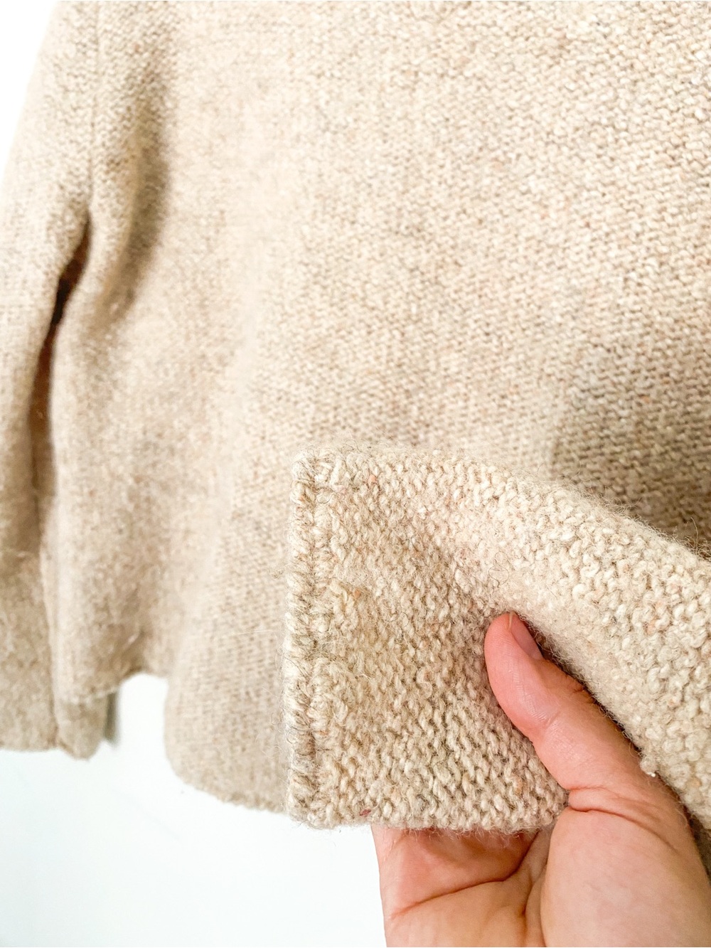SMART SET | Cotton Wool Blend Sweater | Beige V-Neck Knit Pullover | Fall Tops - Picture 4 of 6